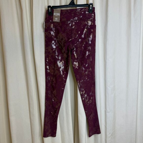 NWT VICTORIA SECRET SPORT TOTAL KNOCKOUT TIGHT Retired SHINE SIZE small - Picture 2 of 3